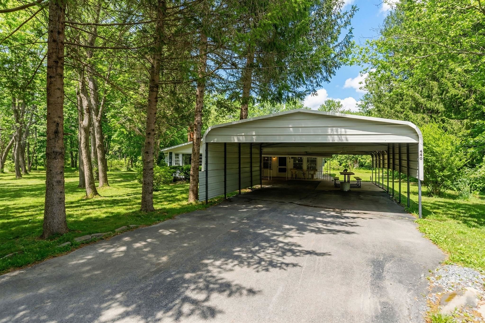 440 LAKE DR, CRIMORA, Virginia 24431, 2 Bedrooms Bedrooms, ,1 BathroomBathrooms,Residential,440 LAKE DR,675280 MLS # 675280