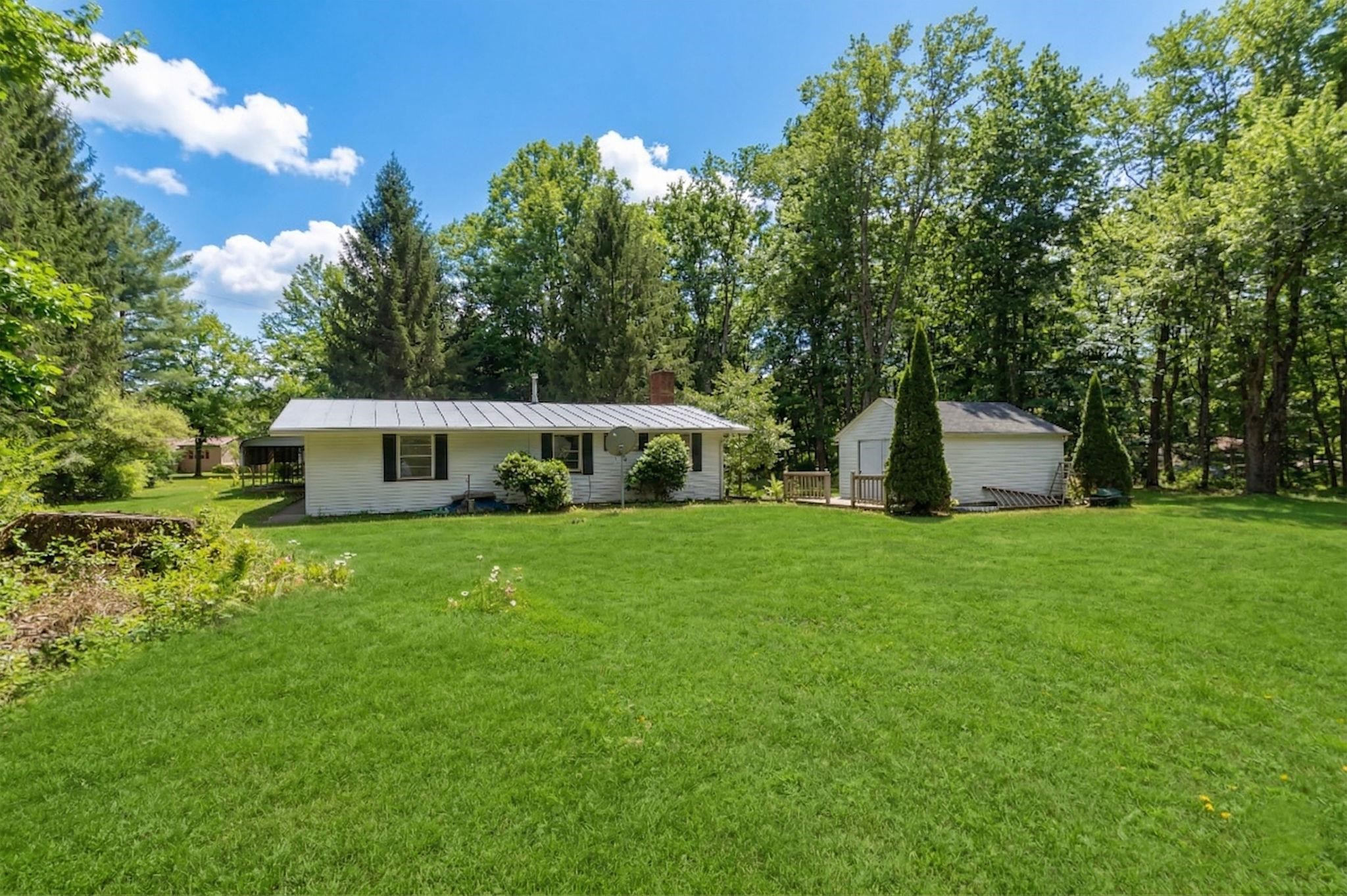 440 LAKE DR, CRIMORA, Virginia 24431, 2 Bedrooms Bedrooms, ,1 BathroomBathrooms,Residential,440 LAKE DR,675280 MLS # 675280