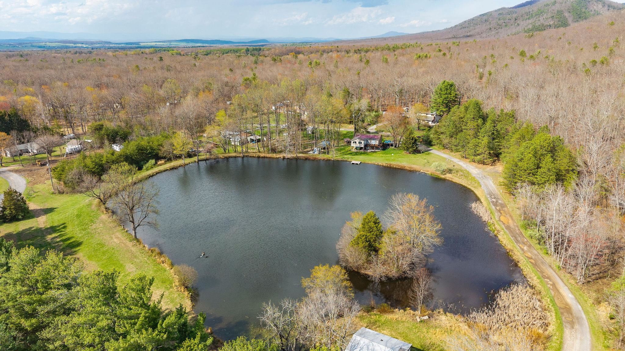 440 LAKE DR, CRIMORA, Virginia 24431, 2 Bedrooms Bedrooms, ,1 BathroomBathrooms,Residential,440 LAKE DR,675280 MLS # 675280