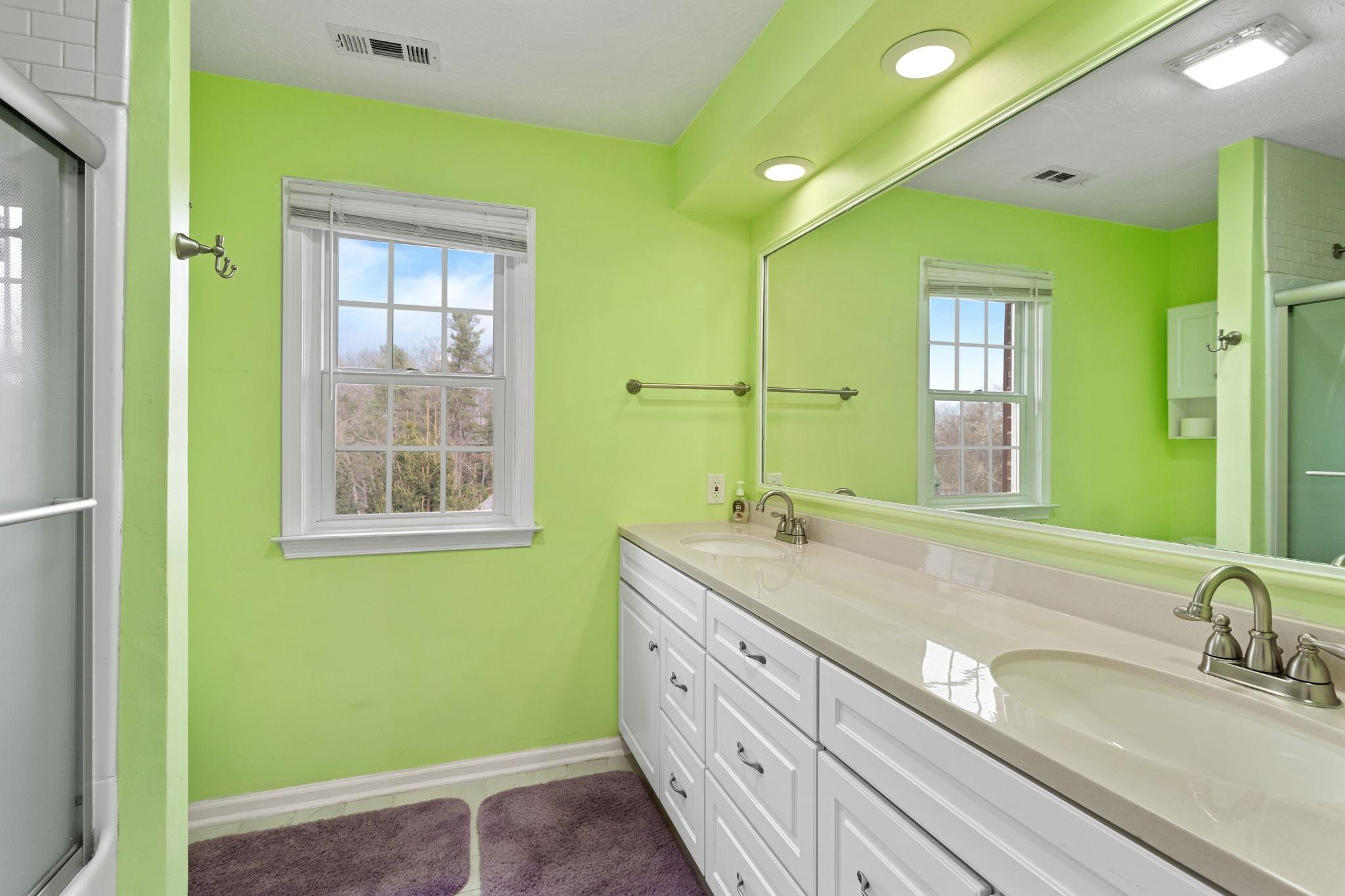 221 DIVOT DR, HARRISONBURG, Virginia 22801, 4 Bedrooms Bedrooms, ,3 BathroomsBathrooms,Residential,221 DIVOT DR,675282 MLS # 675282