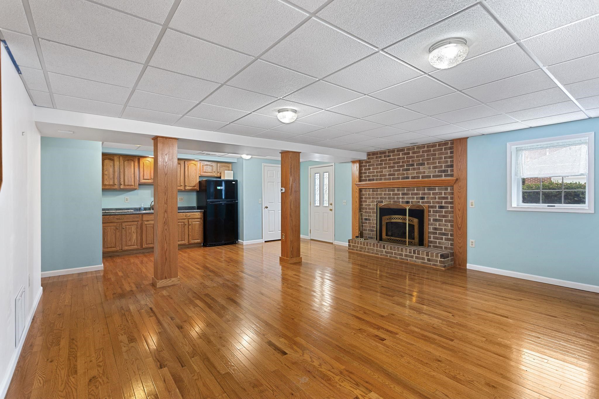 221 DIVOT DR, HARRISONBURG, Virginia 22801, 4 Bedrooms Bedrooms, ,3 BathroomsBathrooms,Residential,221 DIVOT DR,675282 MLS # 675282