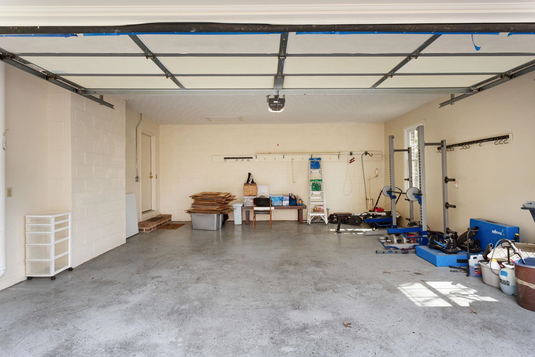 221 DIVOT DR, HARRISONBURG, Virginia 22801, 4 Bedrooms Bedrooms, ,3 BathroomsBathrooms,Residential,221 DIVOT DR,675282 MLS # 675282