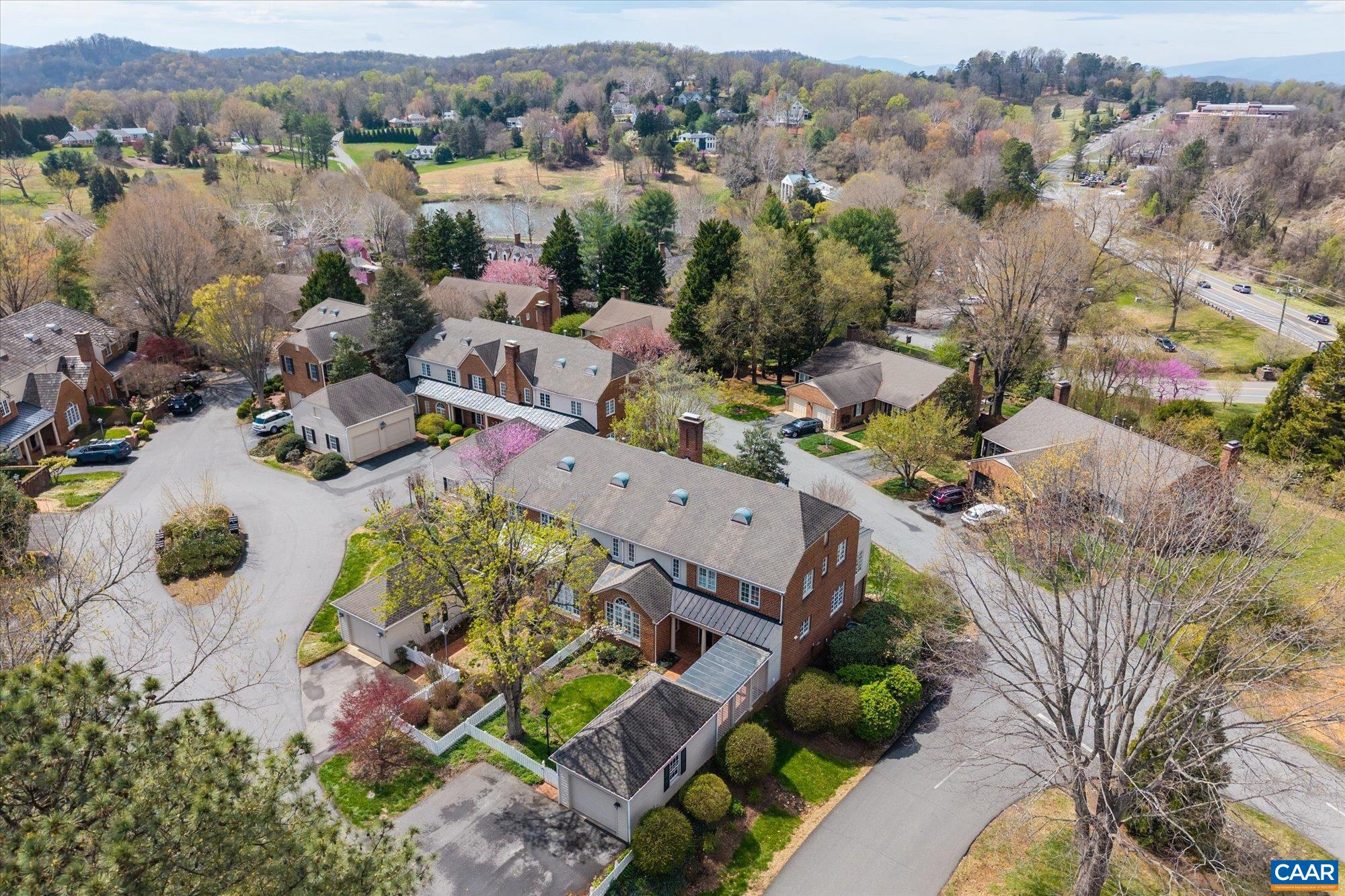 560 DRYDEN PL, CHARLOTTESVILLE, Virginia 22903, 3 Bedrooms Bedrooms, ,3 BathroomsBathrooms,Residential,560 DRYDEN PL,675284 MLS # 675284