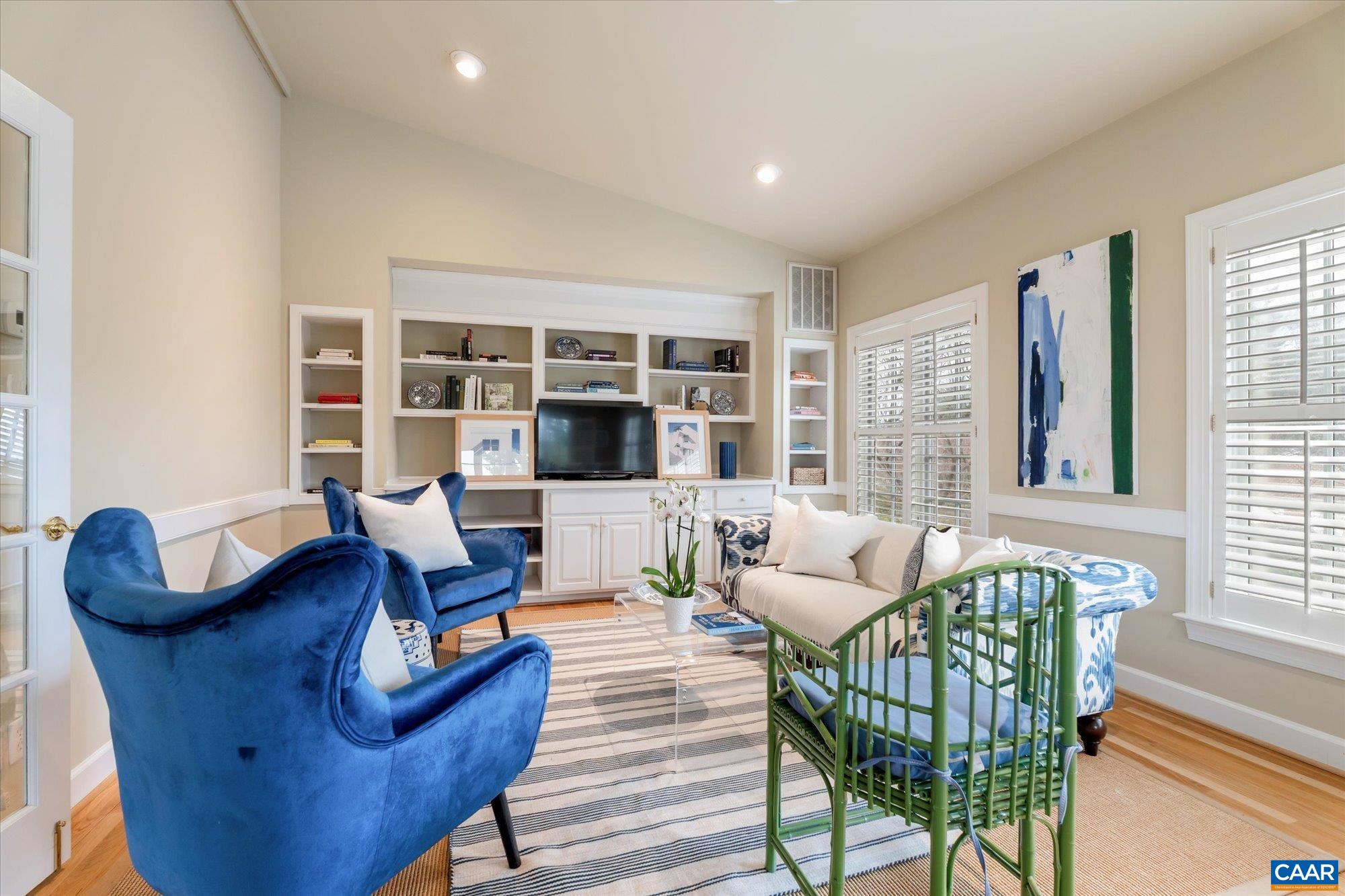 560 DRYDEN PL, CHARLOTTESVILLE, Virginia 22903, 3 Bedrooms Bedrooms, ,3 BathroomsBathrooms,Residential,560 DRYDEN PL,675284 MLS # 675284