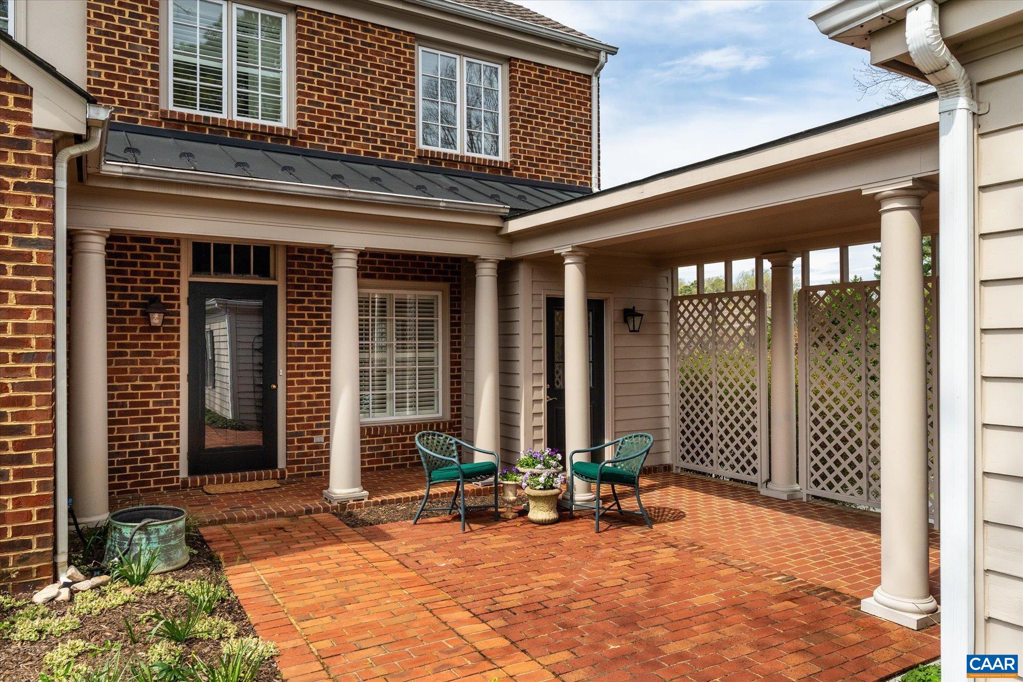 560 DRYDEN PL, CHARLOTTESVILLE, Virginia 22903, 3 Bedrooms Bedrooms, ,3 BathroomsBathrooms,Residential,560 DRYDEN PL,675284 MLS # 675284