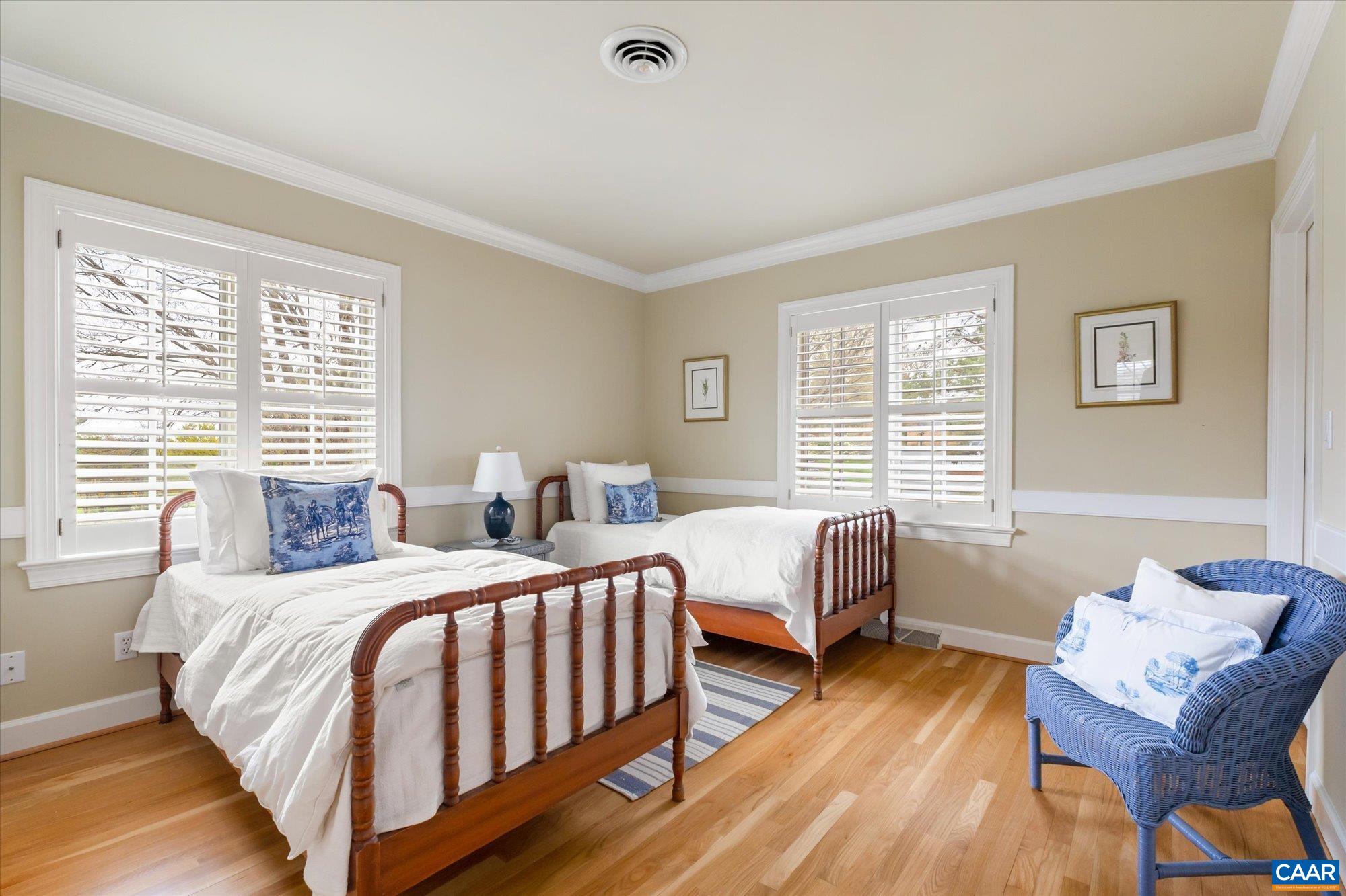 560 DRYDEN PL, CHARLOTTESVILLE, Virginia 22903, 3 Bedrooms Bedrooms, ,3 BathroomsBathrooms,Residential,560 DRYDEN PL,675284 MLS # 675284