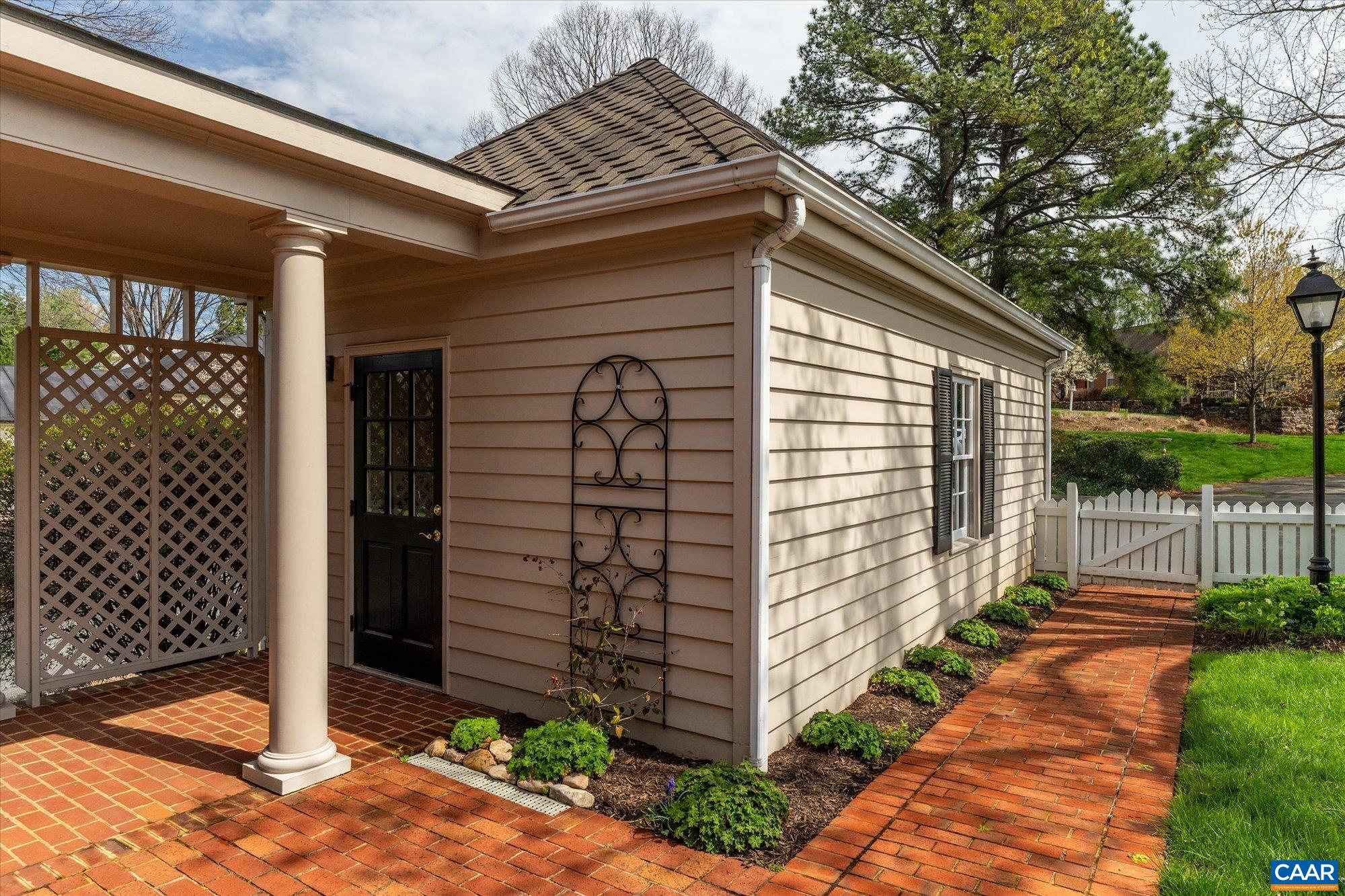 560 DRYDEN PL, CHARLOTTESVILLE, Virginia 22903, 3 Bedrooms Bedrooms, ,3 BathroomsBathrooms,Residential,560 DRYDEN PL,675284 MLS # 675284