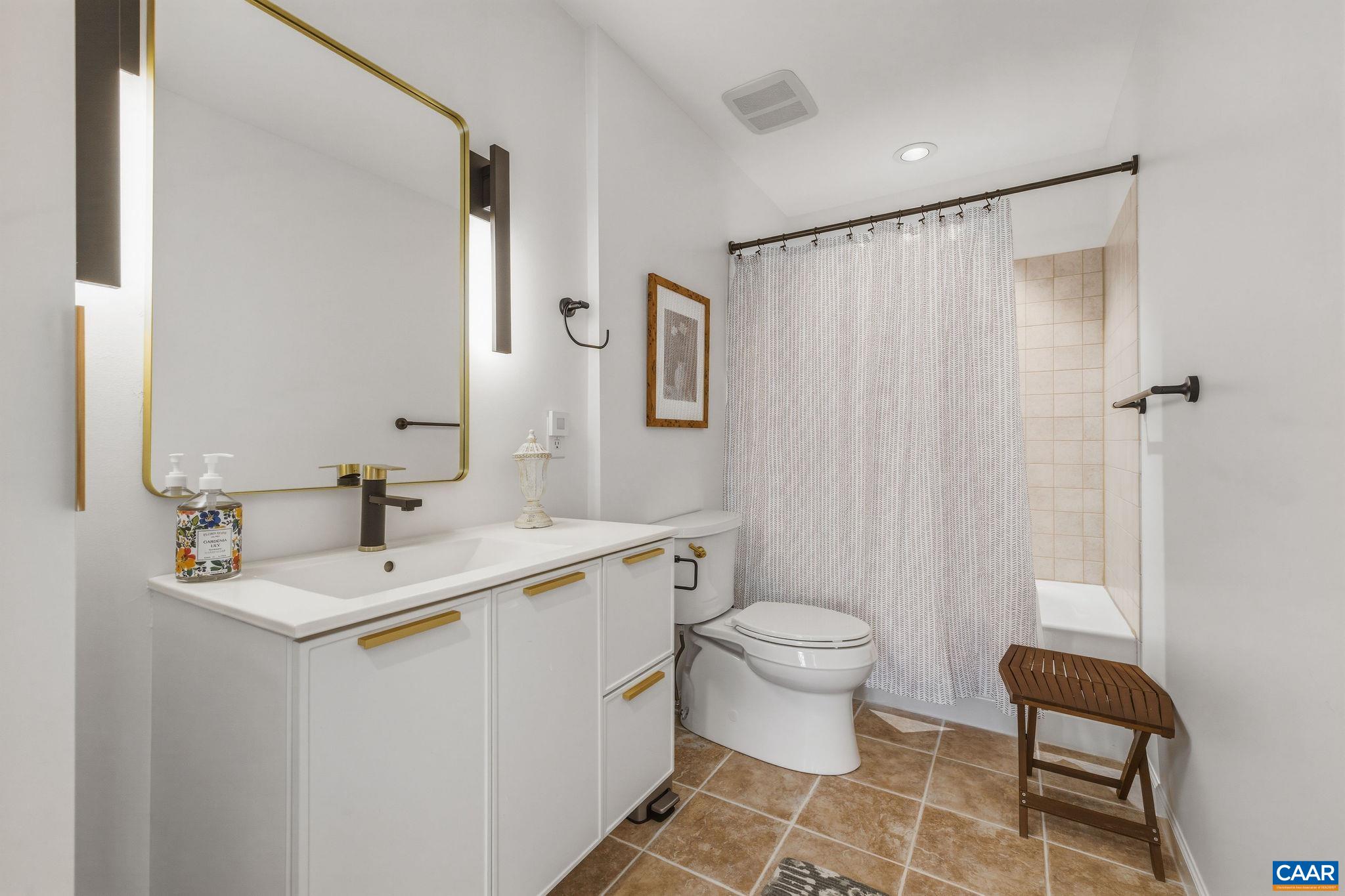 7102 BLACKWELLS HOLLOW RD, CROZET, Virginia 22932, 3 Bedrooms Bedrooms, ,3 BathroomsBathrooms,Residential,7102 BLACKWELLS HOLLOW RD,675289 MLS # 675289