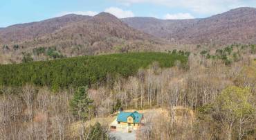 7102 BLACKWELLS HOLLOW RD, CROZET, Virginia 22932, 3 Bedrooms Bedrooms, ,3 BathroomsBathrooms,Residential,7102 BLACKWELLS HOLLOW RD,675289 MLS # 675289