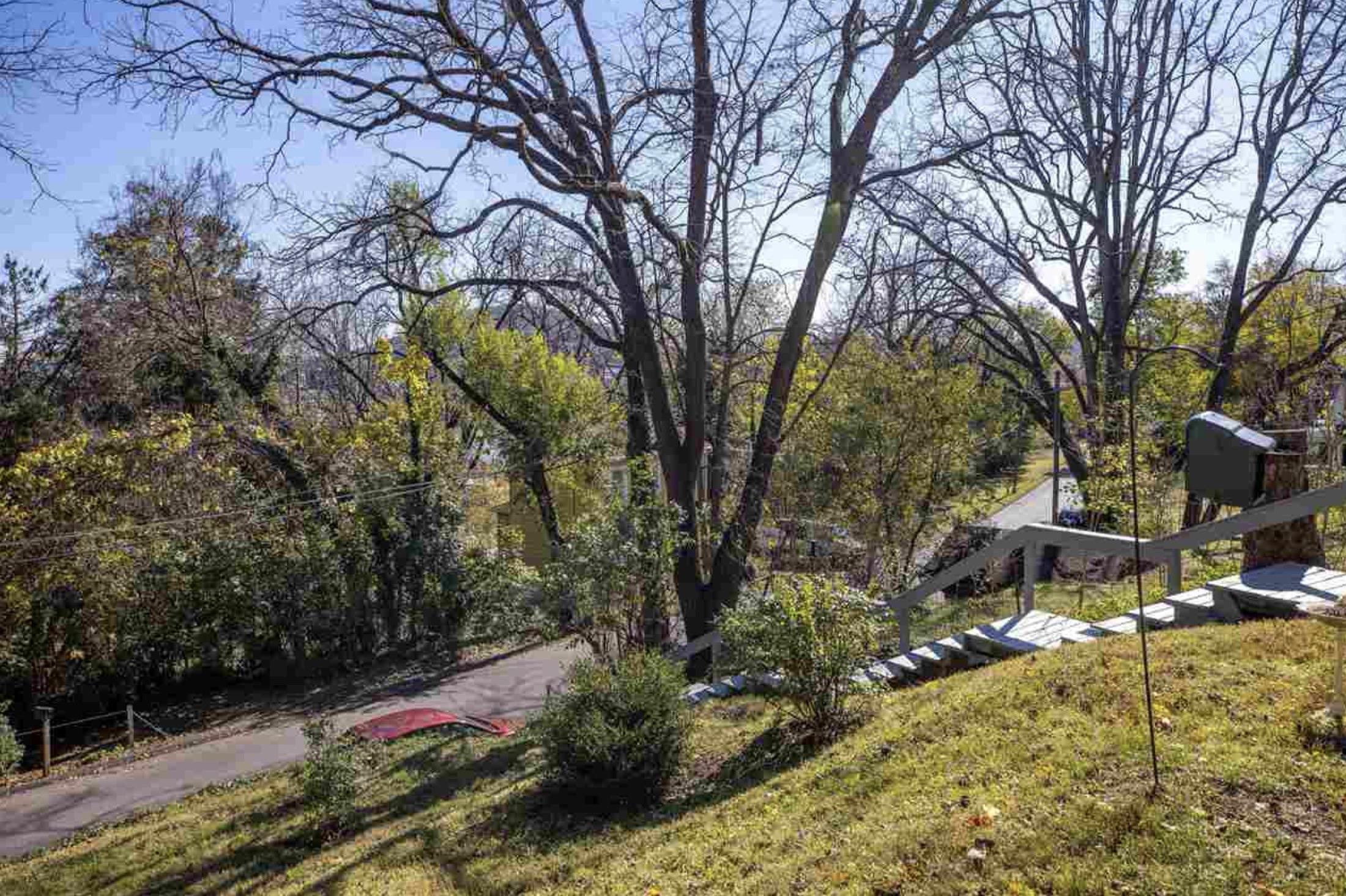 270 FILLMORE ST, STAUNTON, Virginia 24401, 2 Bedrooms Bedrooms, ,1 BathroomBathrooms,Residential,270 FILLMORE ST,675291 MLS # 675291 270 FILLMORE ST, STAUNTON, Virginia 24401, 2 Bedrooms Bedrooms, ,1 BathroomBathrooms,Residential,270 FILLMORE ST,675291 MLS # 675291