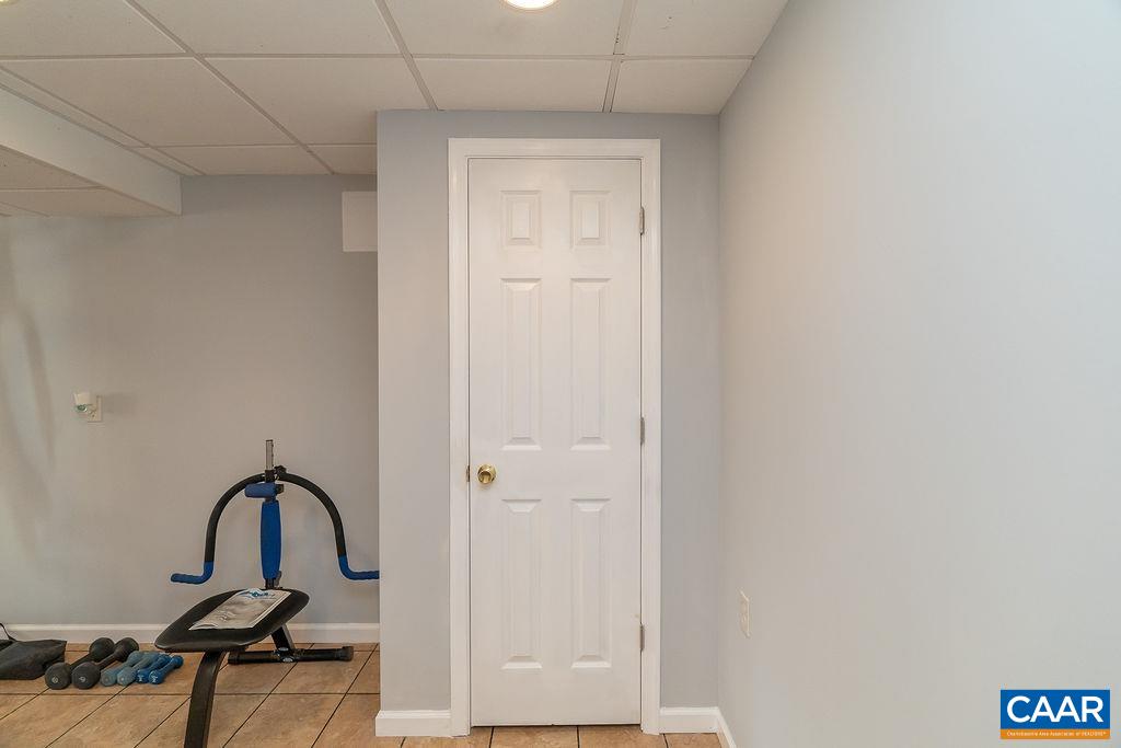 97 LUMBER LN, BARBOURSVILLE, Virginia 22923, 3 Bedrooms Bedrooms, ,1 BathroomBathrooms,Residential,97 LUMBER LN,675292 MLS # 675292