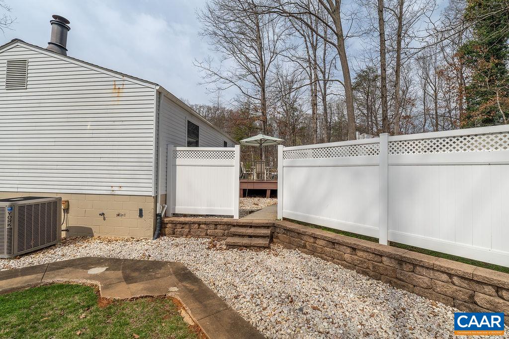 97 LUMBER LN, BARBOURSVILLE, Virginia 22923, 3 Bedrooms Bedrooms, ,1 BathroomBathrooms,Residential,97 LUMBER LN,675292 MLS # 675292