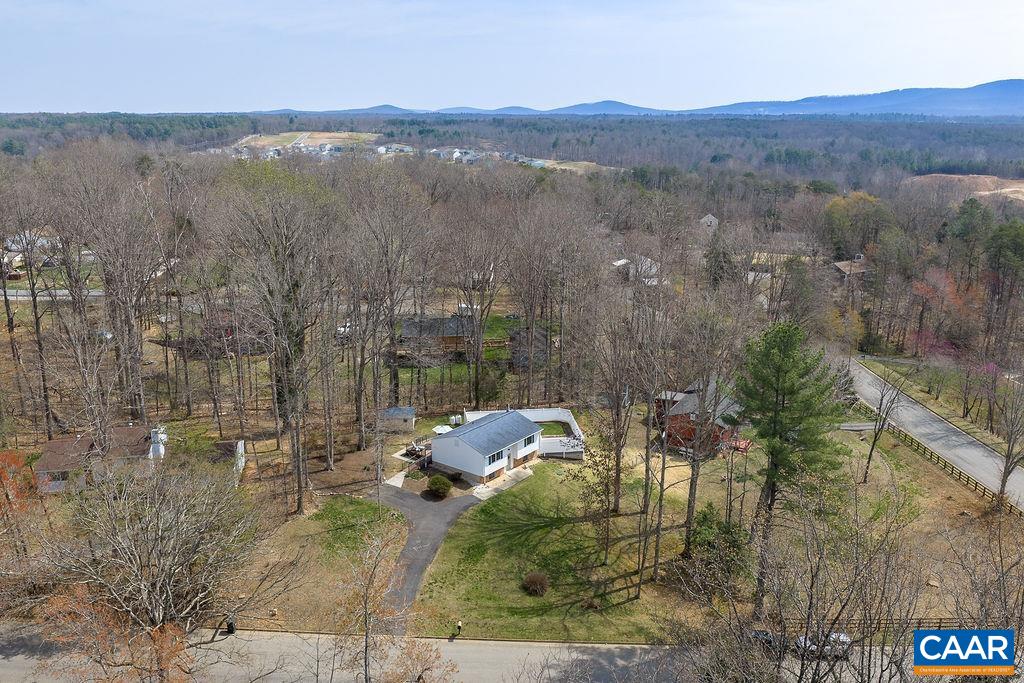 97 LUMBER LN, BARBOURSVILLE, Virginia 22923, 3 Bedrooms Bedrooms, ,1 BathroomBathrooms,Residential,97 LUMBER LN,675292 MLS # 675292