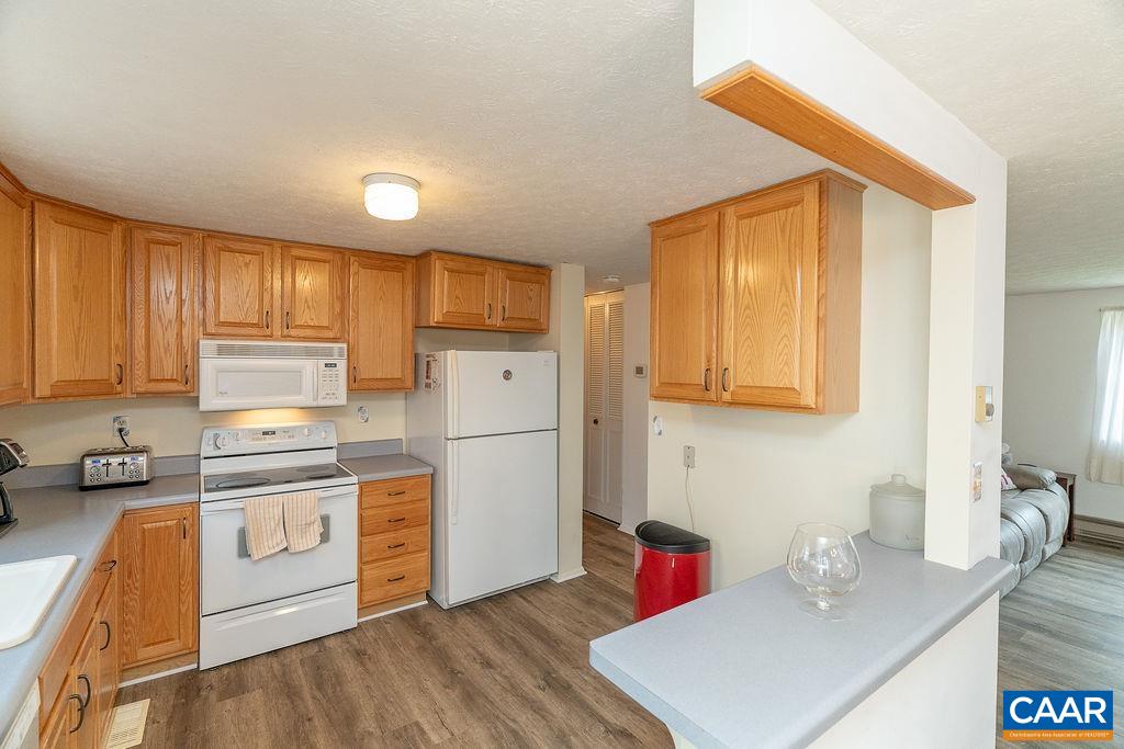 97 LUMBER LN, BARBOURSVILLE, Virginia 22923, 3 Bedrooms Bedrooms, ,1 BathroomBathrooms,Residential,97 LUMBER LN,675292 MLS # 675292