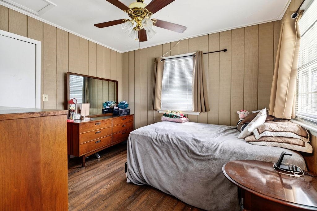 417 KING AVE, WAYNESBORO, Virginia 22980, 4 Bedrooms Bedrooms, ,1 BathroomBathrooms,Residential,417 KING AVE,675297 MLS # 675297