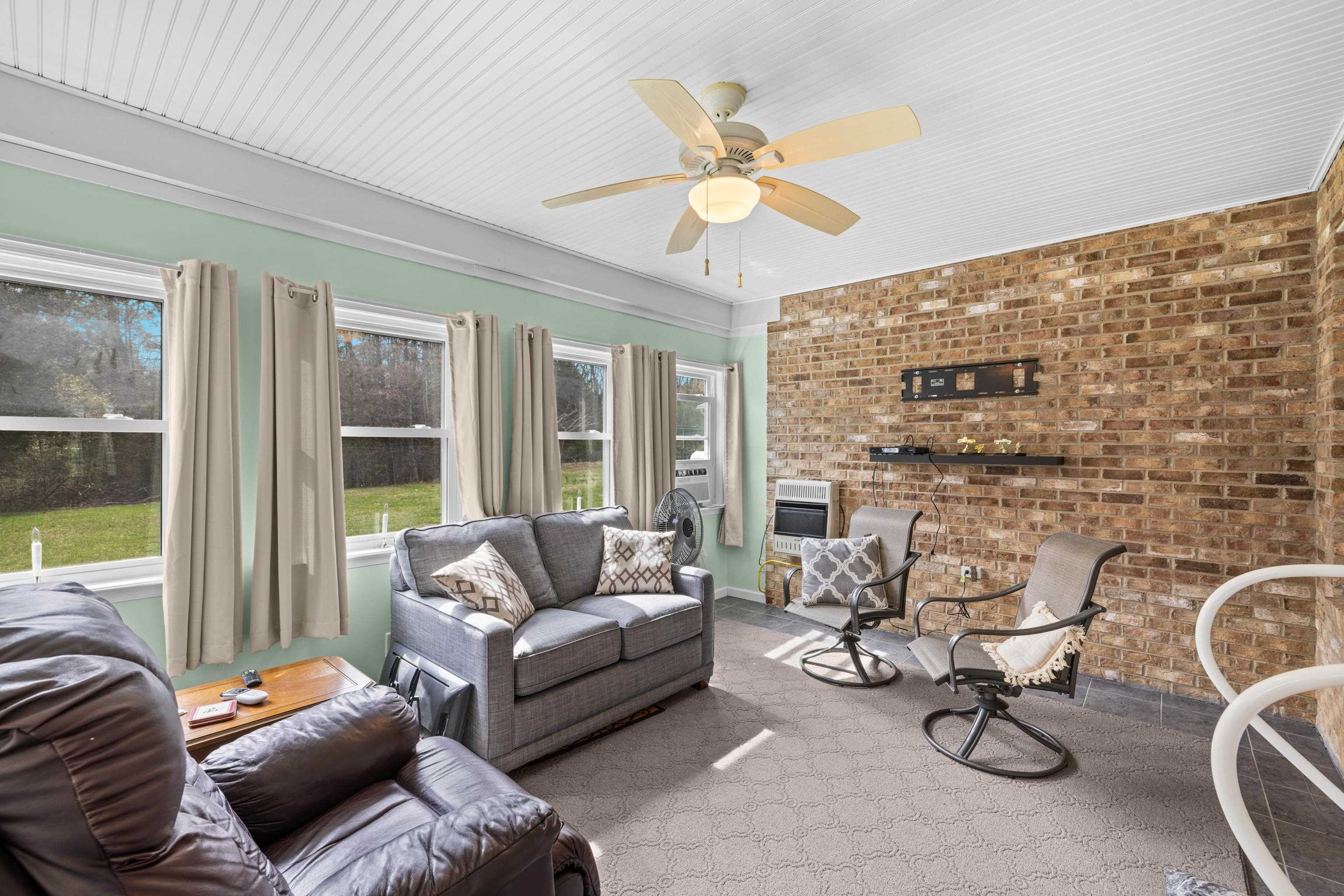 2143 MILL CREEK RD, LURAY, Virginia 22835, 4 Bedrooms Bedrooms, ,2 BathroomsBathrooms,Residential,2143 MILL CREEK RD,675303 MLS # 675303