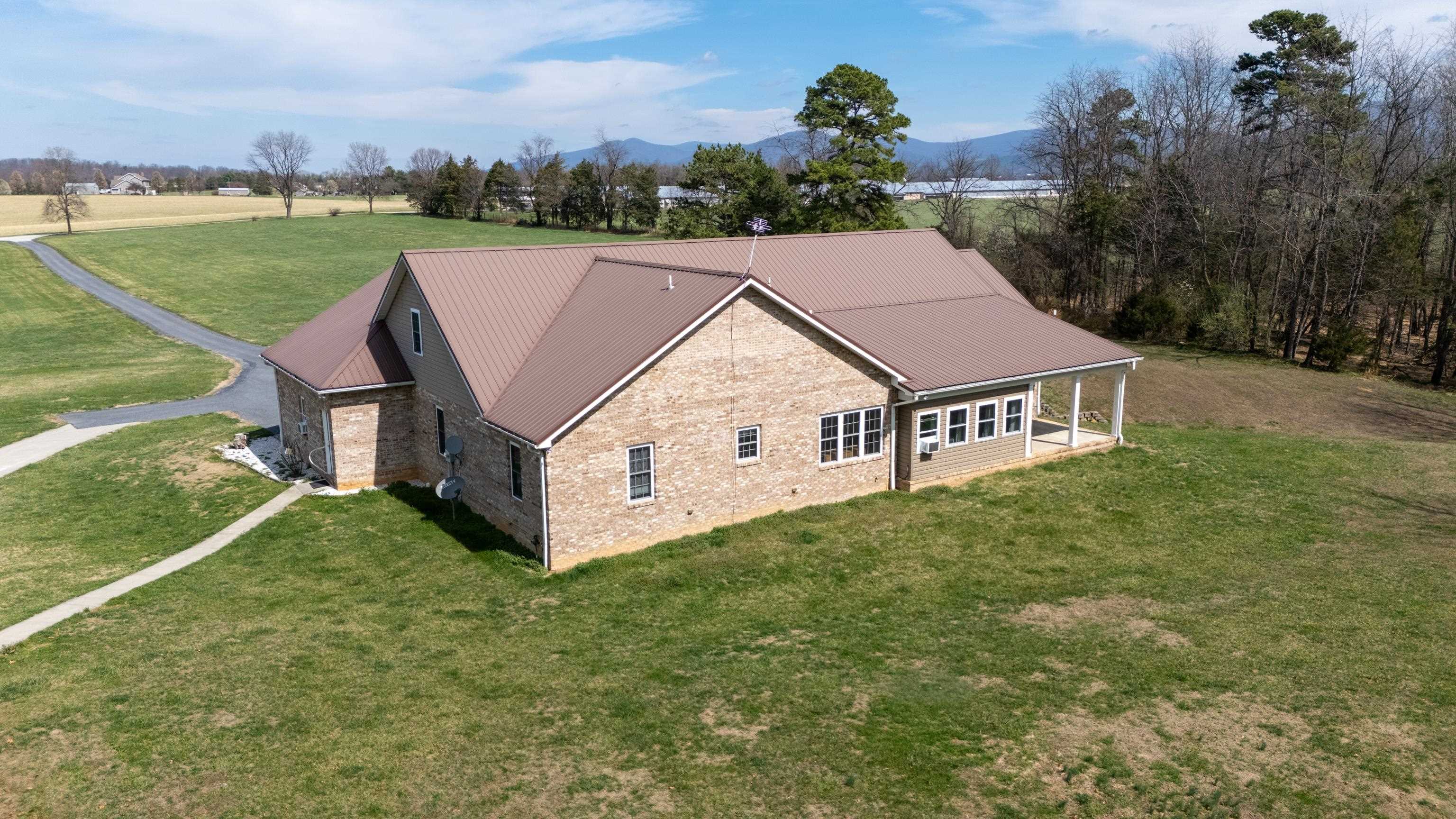 2143 MILL CREEK RD, LURAY, Virginia 22835, 4 Bedrooms Bedrooms, ,2 BathroomsBathrooms,Residential,2143 MILL CREEK RD,675303 MLS # 675303