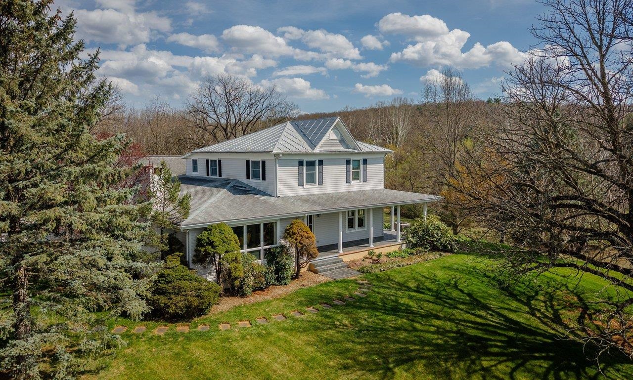 16540 STONEY LEA LN, ELKTON, Virginia 22827, 6 Bedrooms Bedrooms, ,3 BathroomsBathrooms,Residential,16540 STONEY LEA LN,675307 MLS # 675307