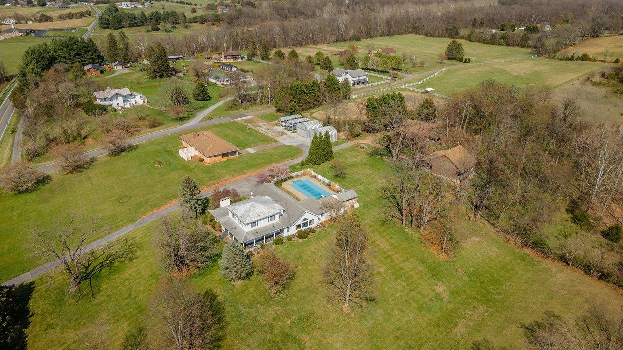 16540 STONEY LEA LN, ELKTON, Virginia 22827, 6 Bedrooms Bedrooms, ,3 BathroomsBathrooms,Residential,16540 STONEY LEA LN,675307 MLS # 675307 16540 STONEY LEA LN, ELKTON, Virginia 22827, 6 Bedrooms Bedrooms, ,3 BathroomsBathrooms,Residential,16540 STONEY LEA LN,675307 MLS # 675307