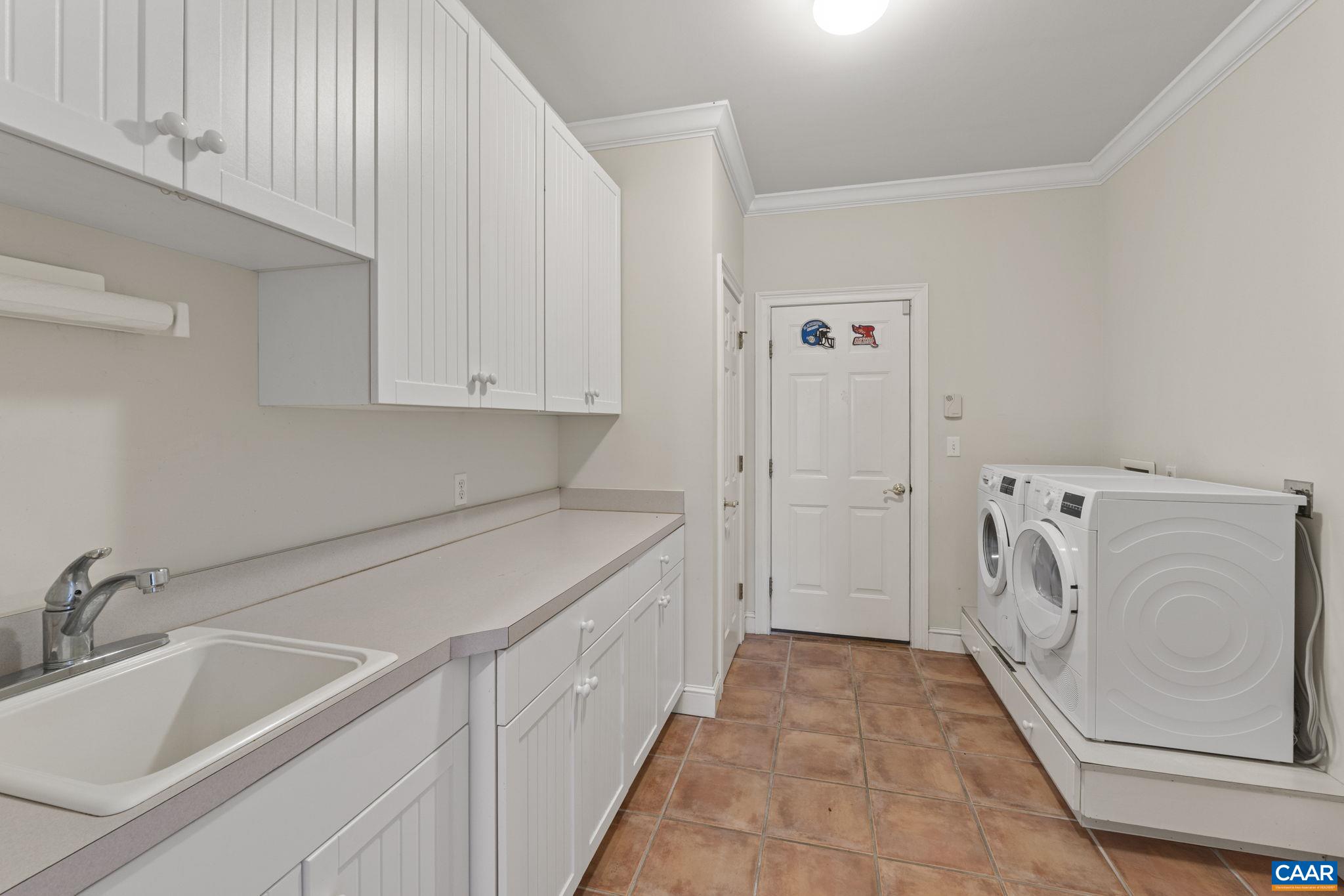 4190 LUXOR TERRACE DR, CHARLOTTESVILLE, Virginia 22901, 4 Bedrooms Bedrooms, ,4 BathroomsBathrooms,Residential,4190 LUXOR TERRACE DR,675313 MLS # 675313