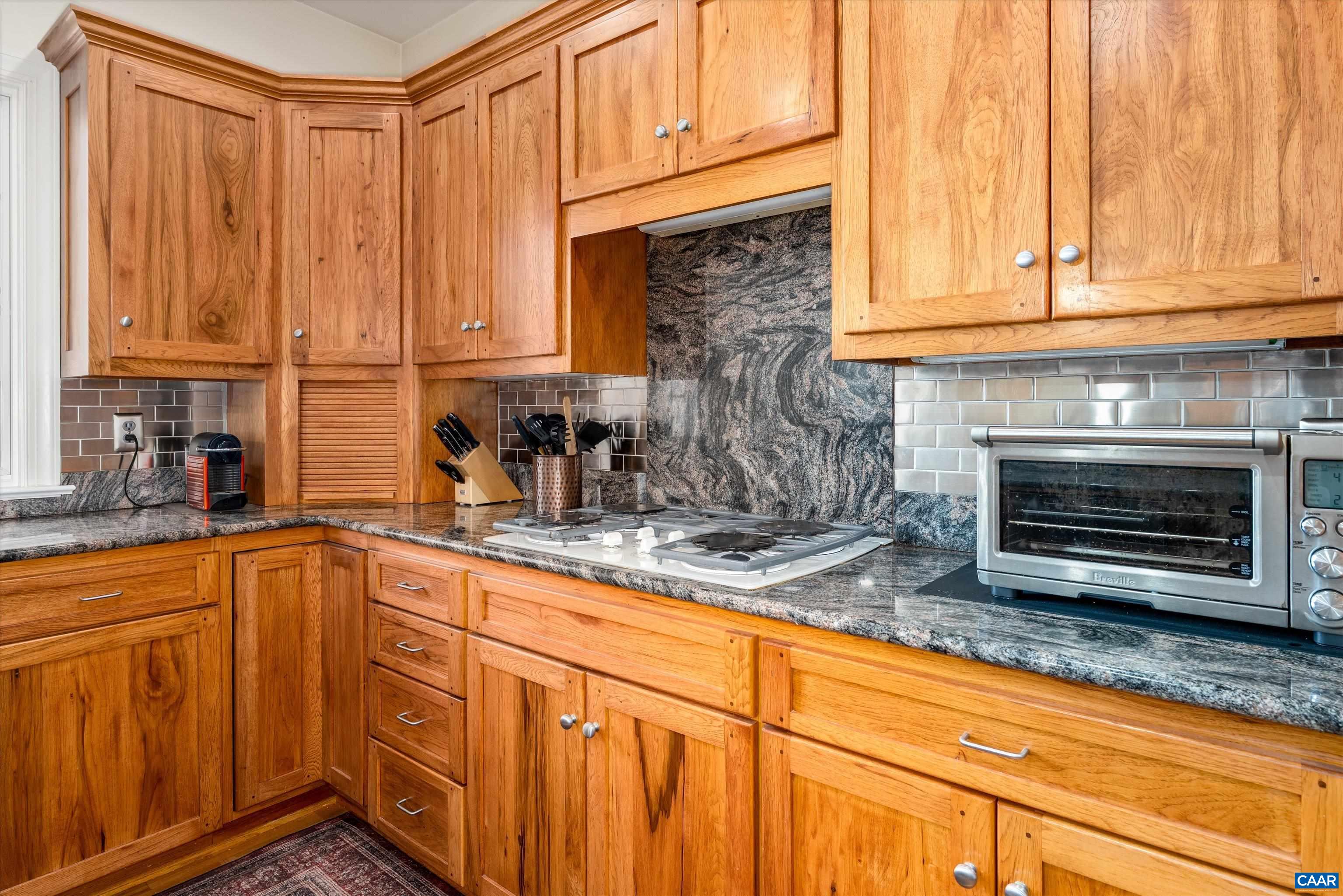 4444 WOODS EDGE RD, CHARLOTTESVILLE, Virginia 22974, 5 Bedrooms Bedrooms, ,4 BathroomsBathrooms,Residential,4444 WOODS EDGE RD,675315 MLS # 675315