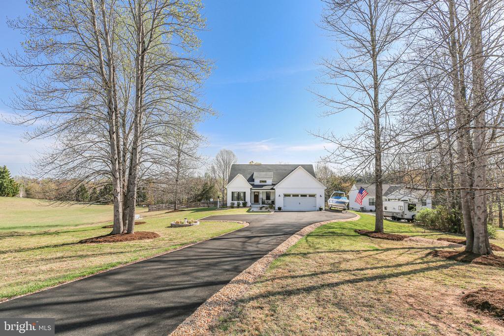 244 SECLUSION SHORES DR, MINERAL, Virginia 23117, 3 Bedrooms Bedrooms, ,2 BathroomsBathrooms,Residential,244 SECLUSION SHORES DR,VALA2009540 MLS # VALA2009540 244 SECLUSION SHORES DR, MINERAL, Virginia 23117, 3 Bedrooms Bedrooms, ,2 BathroomsBathrooms,Residential,244 SECLUSION SHORES DR,VALA2009540 MLS # VALA2009540