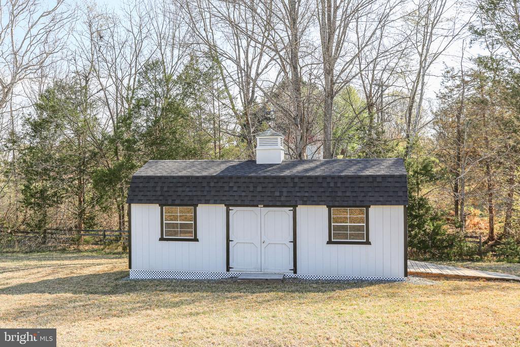 244 SECLUSION SHORES DR, MINERAL, Virginia 23117, 3 Bedrooms Bedrooms, ,2 BathroomsBathrooms,Residential,244 SECLUSION SHORES DR,VALA2009540 MLS # VALA2009540 244 SECLUSION SHORES DR, MINERAL, Virginia 23117, 3 Bedrooms Bedrooms, ,2 BathroomsBathrooms,Residential,244 SECLUSION SHORES DR,VALA2009540 MLS # VALA2009540