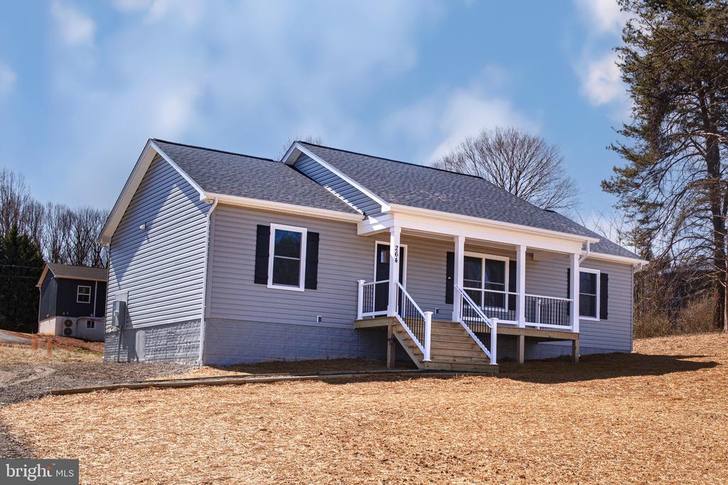 264 DOGWOOD DR, LOUISA, Virginia 23093, 3 Bedrooms Bedrooms, ,2 BathroomsBathrooms,Residential,264 DOGWOOD DR,VALA2009586 MLS # VALA2009586