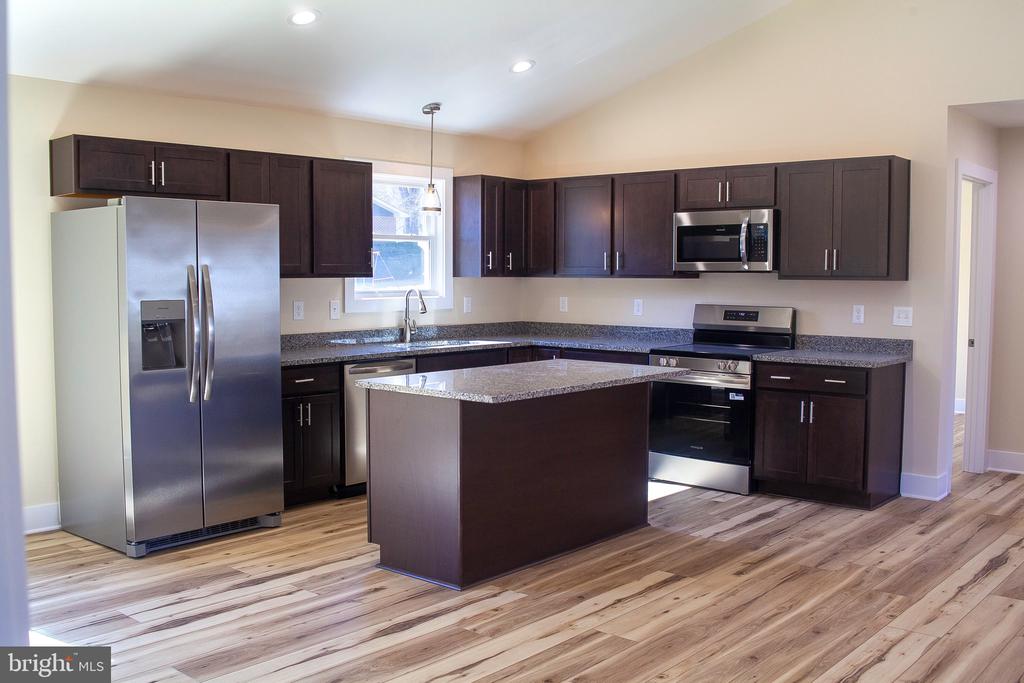 264 DOGWOOD DR, LOUISA, Virginia 23093, 3 Bedrooms Bedrooms, ,2 BathroomsBathrooms,Residential,264 DOGWOOD DR,VALA2009586 MLS # VALA2009586