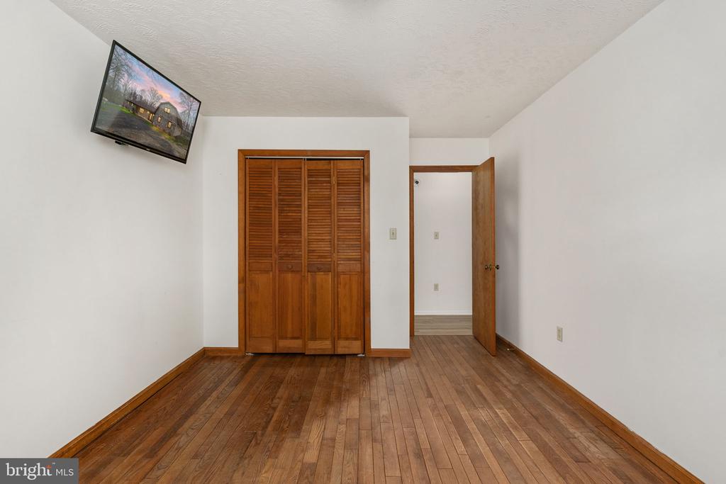 13220 SILLAMON RD, GOLDVEIN, Virginia, 5 Bedrooms Bedrooms, ,4 BathroomsBathrooms,Residential,13220 SILLAMON RD,VAFQ2021298 MLS # VAFQ2021298 13220 SILLAMON RD, GOLDVEIN, Virginia, 5 Bedrooms Bedrooms, ,4 BathroomsBathrooms,Residential,13220 SILLAMON RD,VAFQ2021298 MLS # VAFQ2021298