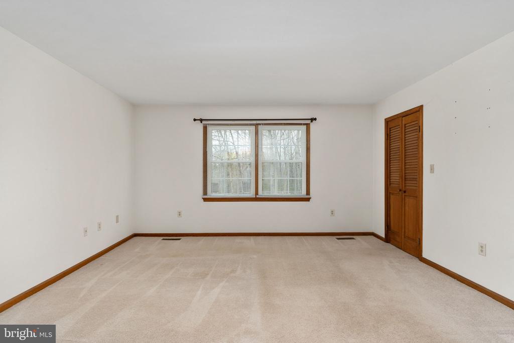 13220 SILLAMON RD, GOLDVEIN, Virginia, 5 Bedrooms Bedrooms, ,4 BathroomsBathrooms,Residential,13220 SILLAMON RD,VAFQ2021298 MLS # VAFQ2021298 13220 SILLAMON RD, GOLDVEIN, Virginia, 5 Bedrooms Bedrooms, ,4 BathroomsBathrooms,Residential,13220 SILLAMON RD,VAFQ2021298 MLS # VAFQ2021298