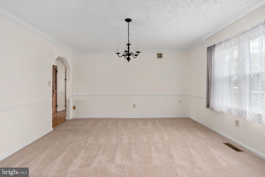 13220 SILLAMON RD, GOLDVEIN, Virginia, 5 Bedrooms Bedrooms, ,4 BathroomsBathrooms,Residential,13220 SILLAMON RD,VAFQ2021298 MLS # VAFQ2021298 13220 SILLAMON RD, GOLDVEIN, Virginia, 5 Bedrooms Bedrooms, ,4 BathroomsBathrooms,Residential,13220 SILLAMON RD,VAFQ2021298 MLS # VAFQ2021298