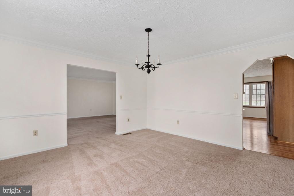 13220 SILLAMON RD, GOLDVEIN, Virginia, 5 Bedrooms Bedrooms, ,4 BathroomsBathrooms,Residential,13220 SILLAMON RD,VAFQ2021298 MLS # VAFQ2021298 13220 SILLAMON RD, GOLDVEIN, Virginia, 5 Bedrooms Bedrooms, ,4 BathroomsBathrooms,Residential,13220 SILLAMON RD,VAFQ2021298 MLS # VAFQ2021298