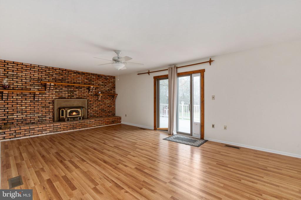 13220 SILLAMON RD, GOLDVEIN, Virginia, 5 Bedrooms Bedrooms, ,4 BathroomsBathrooms,Residential,13220 SILLAMON RD,VAFQ2021298 MLS # VAFQ2021298 13220 SILLAMON RD, GOLDVEIN, Virginia, 5 Bedrooms Bedrooms, ,4 BathroomsBathrooms,Residential,13220 SILLAMON RD,VAFQ2021298 MLS # VAFQ2021298