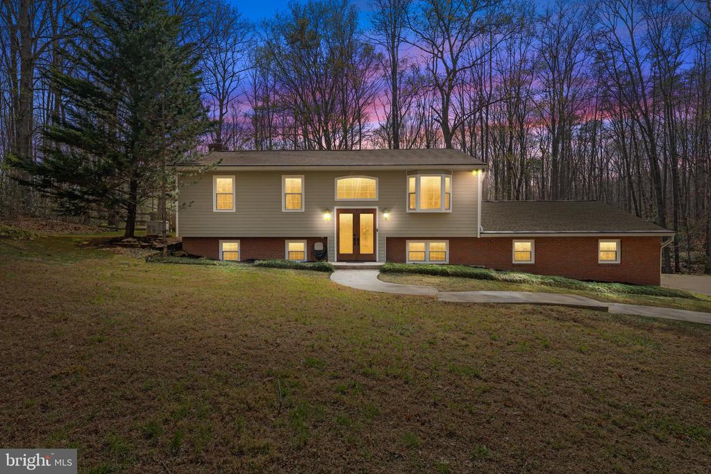 13404 MISTY WAY, FREDERICKSBURG, Virginia 22407, 4 Bedrooms Bedrooms, ,3 BathroomsBathrooms,Residential,13404 MISTY WAY,VASP2040426 MLS # VASP2040426