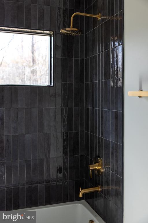 11117 EGGBORNSVILLE RD, RIXEYVILLE, Virginia 22737, 4 Bedrooms Bedrooms, ,3 BathroomsBathrooms,Residential,11117 EGGBORNSVILLE RD,VACU2013220 MLS # VACU2013220