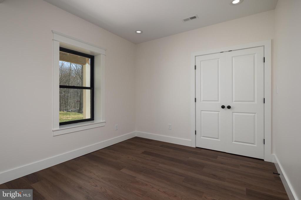 11117 EGGBORNSVILLE RD, RIXEYVILLE, Virginia 22737, 4 Bedrooms Bedrooms, ,3 BathroomsBathrooms,Residential,11117 EGGBORNSVILLE RD,VACU2013220 MLS # VACU2013220