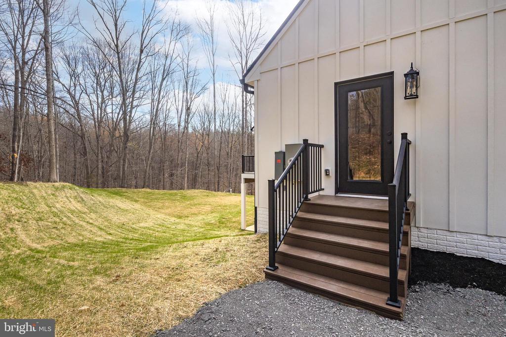 11117 EGGBORNSVILLE RD, RIXEYVILLE, Virginia 22737, 4 Bedrooms Bedrooms, ,3 BathroomsBathrooms,Residential,11117 EGGBORNSVILLE RD,VACU2013220 MLS # VACU2013220