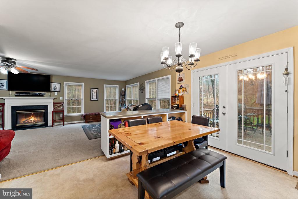 19388 MANOR DR, CULPEPER, Virginia 22701, 4 Bedrooms Bedrooms, ,3 BathroomsBathrooms,Residential,19388 MANOR DR,VACU2013222 MLS # VACU2013222 19388 MANOR DR, CULPEPER, Virginia 22701, 4 Bedrooms Bedrooms, ,3 BathroomsBathrooms,Residential,19388 MANOR DR,VACU2013222 MLS # VACU2013222