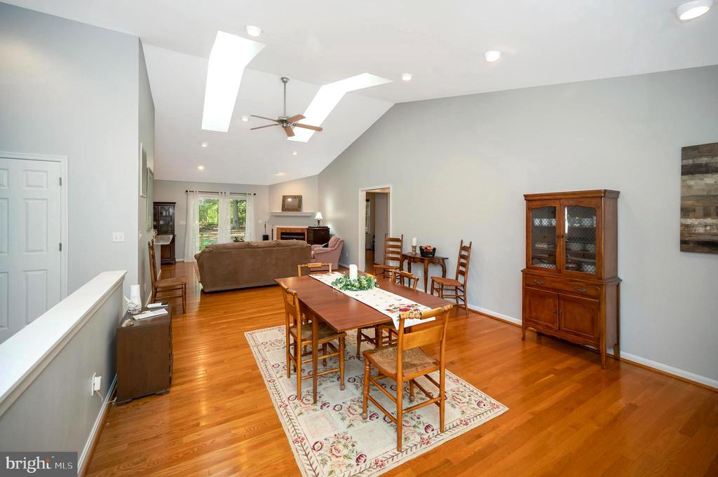 216 BATTLEFIELD RD, LOCUST GROVE, Virginia 22508, 4 Bedrooms Bedrooms, ,2 BathroomsBathrooms,Residential,216 BATTLEFIELD RD,VAOR2013446 MLS # VAOR2013446