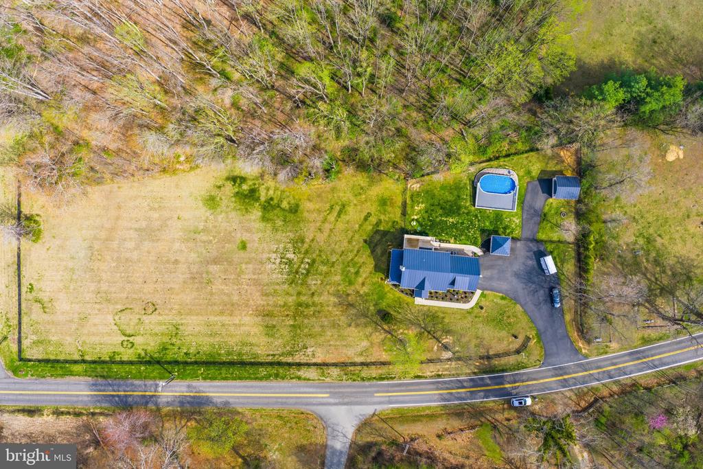 7135 LEEDS MANOR RD, MARSHALL, Virginia, 4 Bedrooms Bedrooms, ,2 BathroomsBathrooms,Residential,7135 LEEDS MANOR RD,VAFQ2021304 MLS # VAFQ2021304
