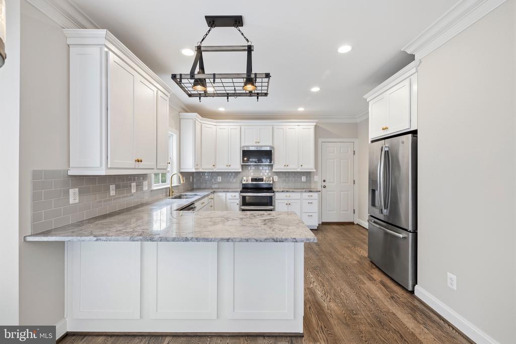 7135 LEEDS MANOR RD, MARSHALL, Virginia, 4 Bedrooms Bedrooms, ,2 BathroomsBathrooms,Residential,7135 LEEDS MANOR RD,VAFQ2021304 MLS # VAFQ2021304