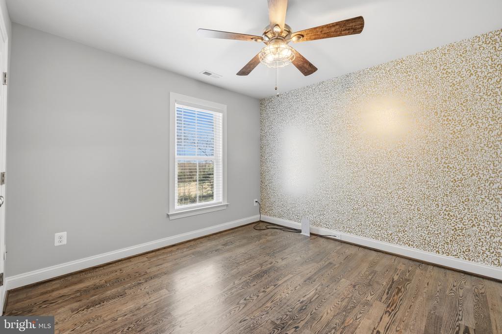 7135 LEEDS MANOR RD, MARSHALL, Virginia, 4 Bedrooms Bedrooms, ,2 BathroomsBathrooms,Residential,7135 LEEDS MANOR RD,VAFQ2021304 MLS # VAFQ2021304