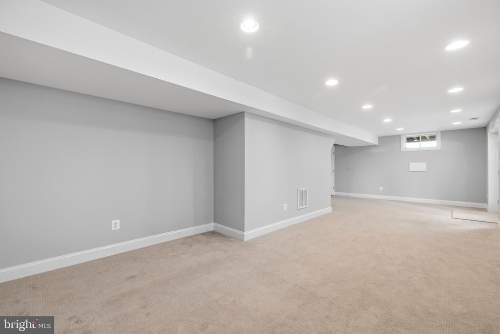 7135 LEEDS MANOR RD, MARSHALL, Virginia, 4 Bedrooms Bedrooms, ,2 BathroomsBathrooms,Residential,7135 LEEDS MANOR RD,VAFQ2021304 MLS # VAFQ2021304