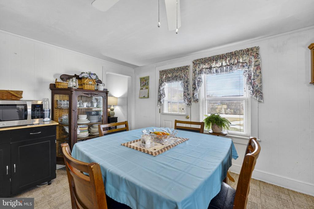 57 SCHOOL HOUSE RD, WASHINGTON, Virginia, 3 Bedrooms Bedrooms, ,1 BathroomBathrooms,Residential,57 SCHOOL HOUSE RD,VARP2002552 MLS # VARP2002552 57 SCHOOL HOUSE RD, WASHINGTON, Virginia, 3 Bedrooms Bedrooms, ,1 BathroomBathrooms,Residential,57 SCHOOL HOUSE RD,VARP2002552 MLS # VARP2002552