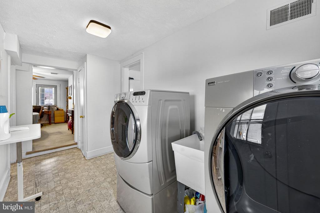 57 SCHOOL HOUSE RD, WASHINGTON, Virginia, 3 Bedrooms Bedrooms, ,1 BathroomBathrooms,Residential,57 SCHOOL HOUSE RD,VARP2002552 MLS # VARP2002552 57 SCHOOL HOUSE RD, WASHINGTON, Virginia, 3 Bedrooms Bedrooms, ,1 BathroomBathrooms,Residential,57 SCHOOL HOUSE RD,VARP2002552 MLS # VARP2002552