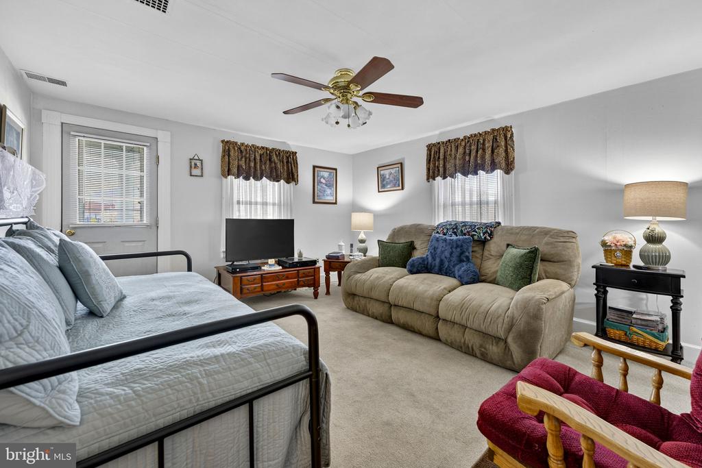 57 SCHOOL HOUSE RD, WASHINGTON, Virginia, 3 Bedrooms Bedrooms, ,1 BathroomBathrooms,Residential,57 SCHOOL HOUSE RD,VARP2002552 MLS # VARP2002552 57 SCHOOL HOUSE RD, WASHINGTON, Virginia, 3 Bedrooms Bedrooms, ,1 BathroomBathrooms,Residential,57 SCHOOL HOUSE RD,VARP2002552 MLS # VARP2002552