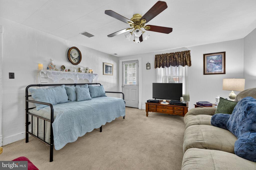 57 SCHOOL HOUSE RD, WASHINGTON, Virginia, 3 Bedrooms Bedrooms, ,1 BathroomBathrooms,Residential,57 SCHOOL HOUSE RD,VARP2002552 MLS # VARP2002552 57 SCHOOL HOUSE RD, WASHINGTON, Virginia, 3 Bedrooms Bedrooms, ,1 BathroomBathrooms,Residential,57 SCHOOL HOUSE RD,VARP2002552 MLS # VARP2002552