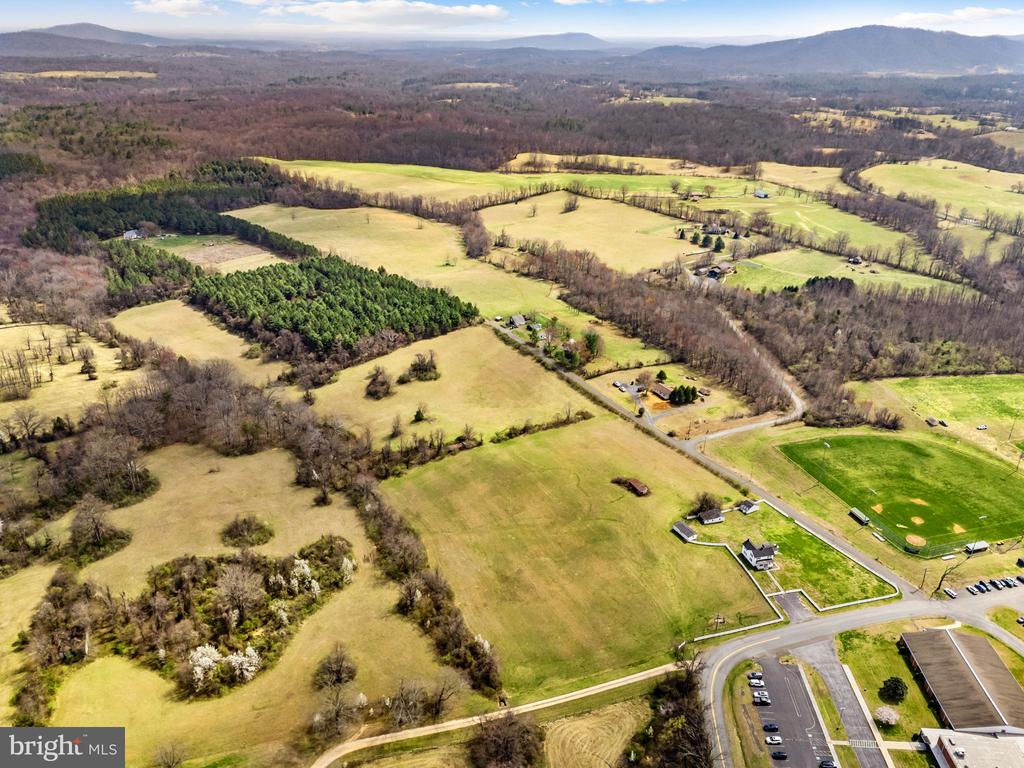 57 SCHOOL HOUSE RD, WASHINGTON, Virginia, 3 Bedrooms Bedrooms, ,1 BathroomBathrooms,Residential,57 SCHOOL HOUSE RD,VARP2002552 MLS # VARP2002552 57 SCHOOL HOUSE RD, WASHINGTON, Virginia, 3 Bedrooms Bedrooms, ,1 BathroomBathrooms,Residential,57 SCHOOL HOUSE RD,VARP2002552 MLS # VARP2002552