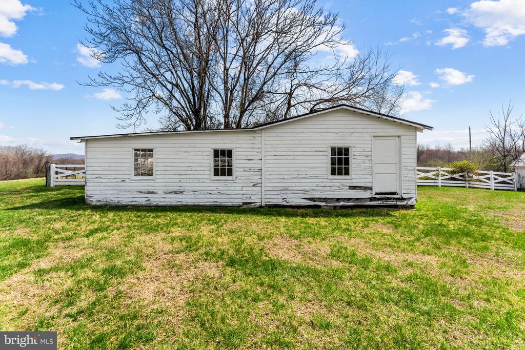 57 SCHOOL HOUSE RD, WASHINGTON, Virginia, 3 Bedrooms Bedrooms, ,1 BathroomBathrooms,Residential,57 SCHOOL HOUSE RD,VARP2002552 MLS # VARP2002552 57 SCHOOL HOUSE RD, WASHINGTON, Virginia, 3 Bedrooms Bedrooms, ,1 BathroomBathrooms,Residential,57 SCHOOL HOUSE RD,VARP2002552 MLS # VARP2002552
